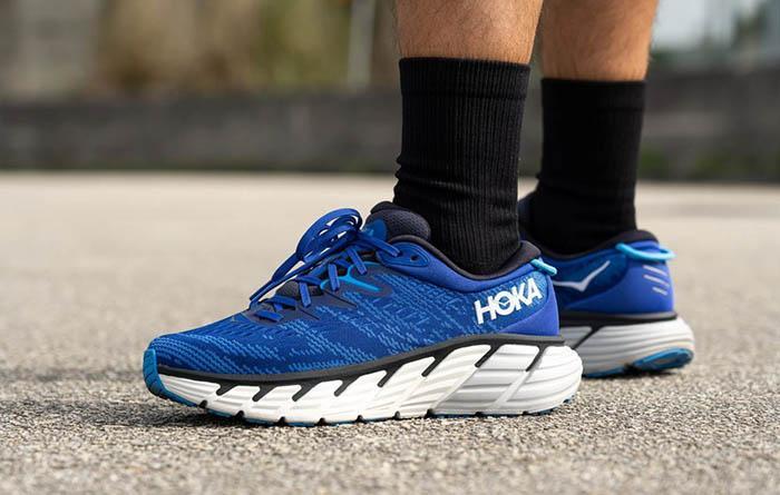 Are Hoka Shoes Good For Flat Feet (3)